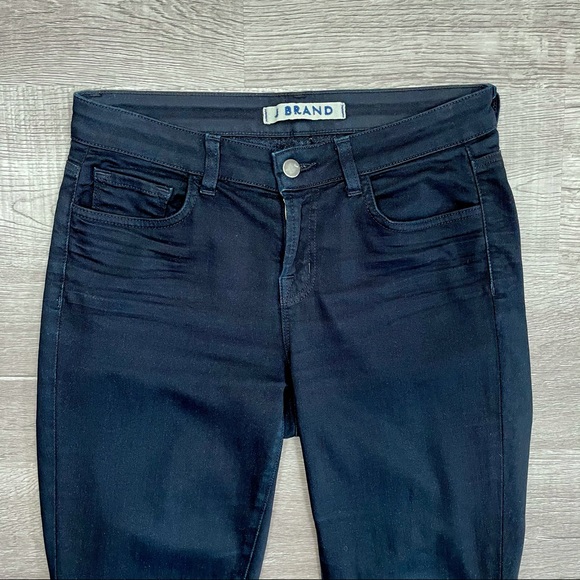 J Brand Jeans Shadow style # 7011C006 Dark Wash 29 - Picture 7 of 13